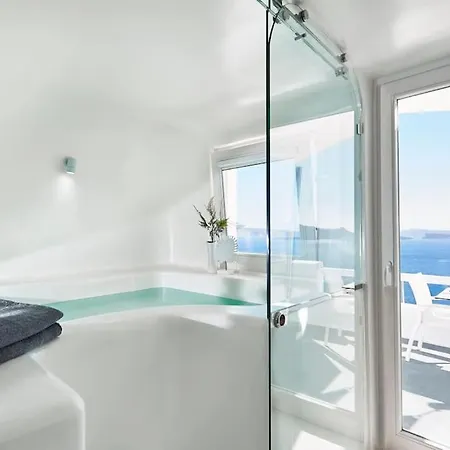 Day Dream 1 Oia (Santorini)